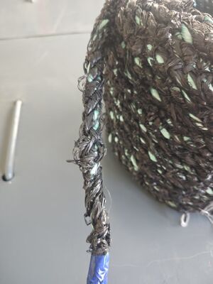 Cabos para cultivo de marisco em polipropileno de 3 cabos, 16mmx220m, cor preta, com resistência UV, fabricados em Florescência