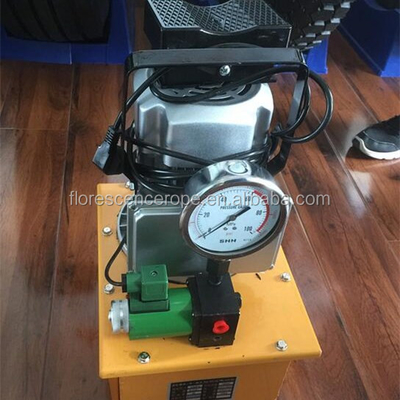 Máquina de 35 toneladas da imprensa hidráulica de 70 Mpa para acessórios de compressão do campo de jogos